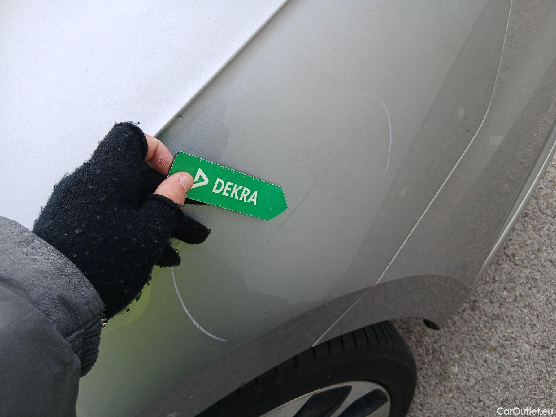  Volkswagen  Arteon VOLKSWAGEN  / 2017 / 5P / berlina con portón R-Line 2.0 TDI 110kW (150CV) DSG #20