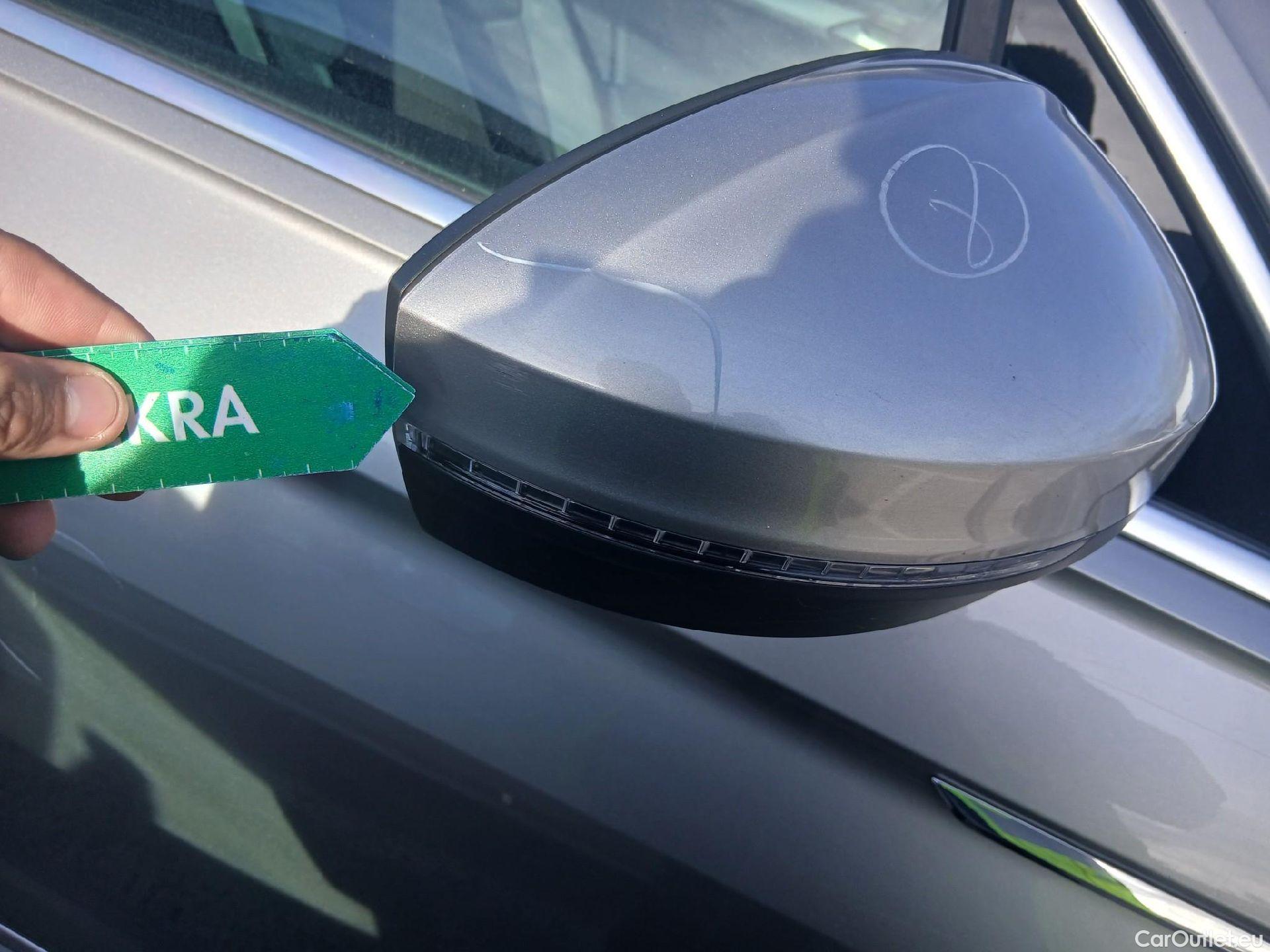  Volkswagen  Tiguan VOLKSWAGEN  / 2016 / 5P / todoterreno Advance 2.0 TDI 110kW (150CV) DSG #29