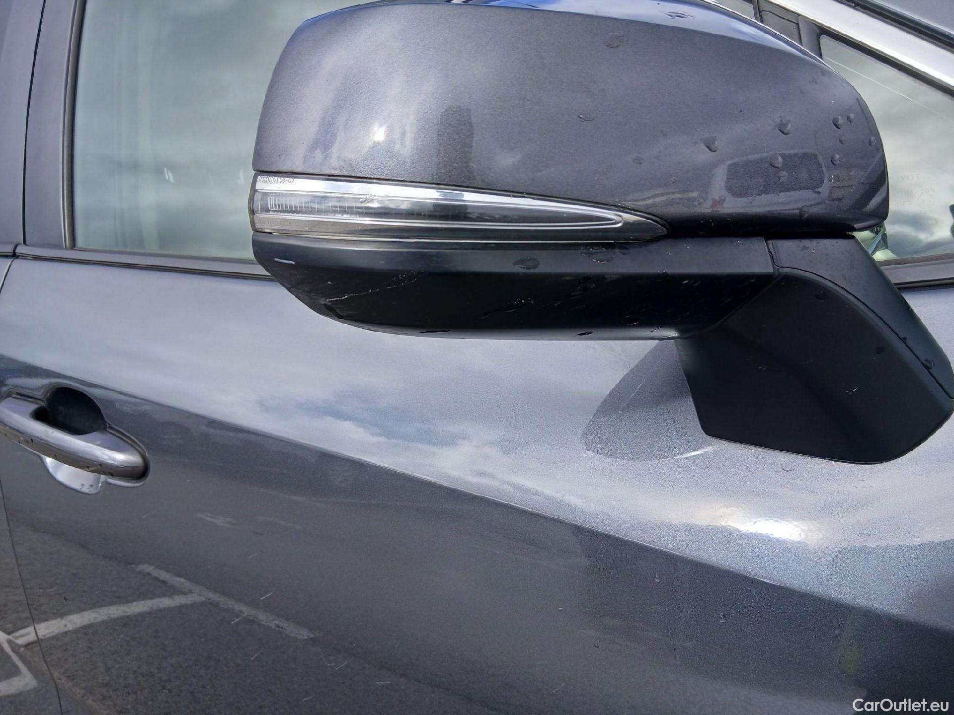  Toyota  RAV4 TOYOTA  / 2018 / 5P / todoterreno 2.5l 220H Advance #45