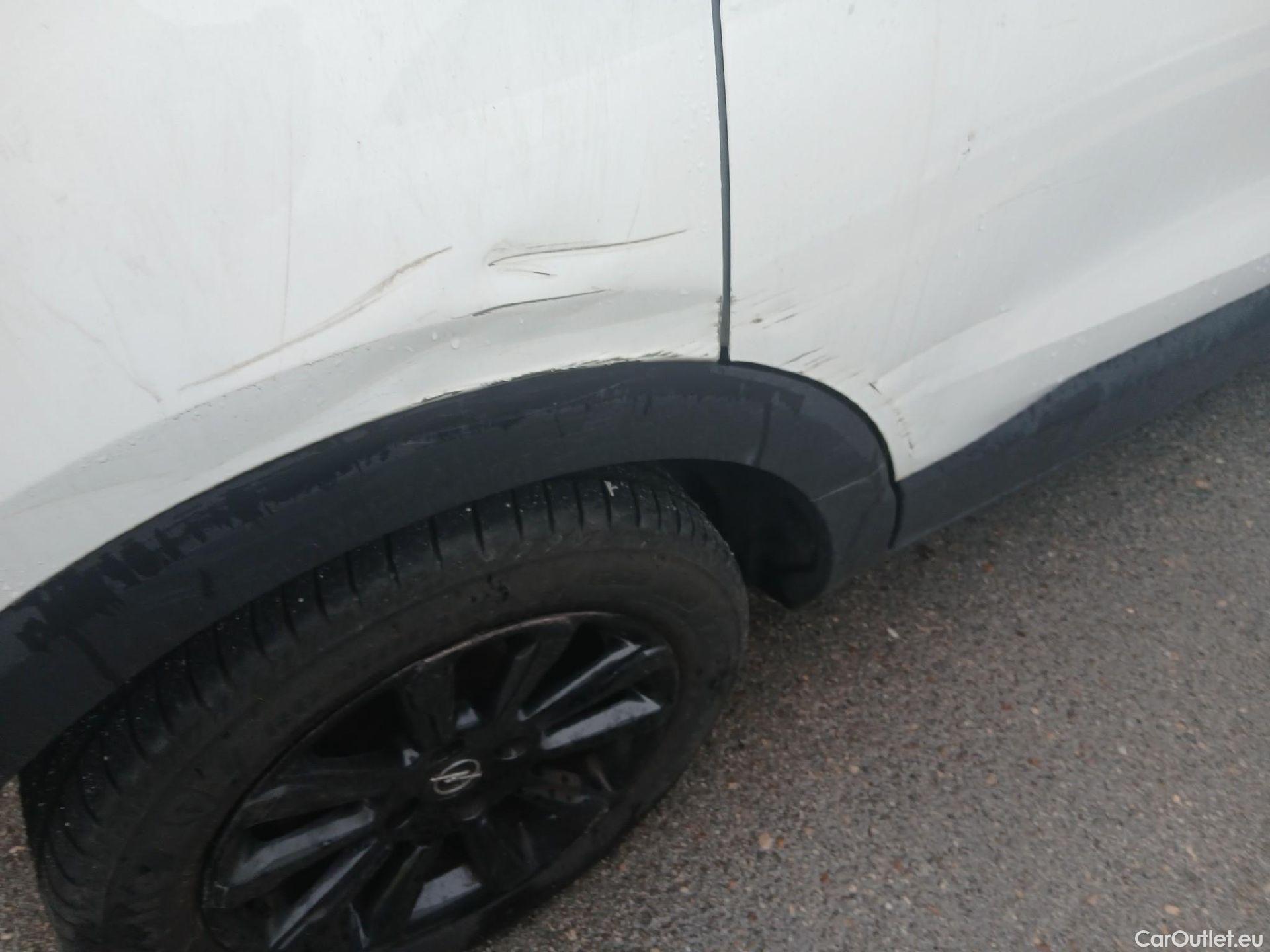  Opel  Crossland OPEL  / 2020 / 5P / crossover 1.5D 81kW (110CV) GS Line #39