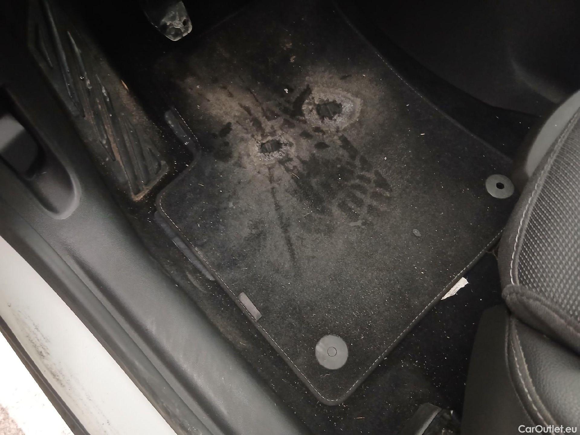  Opel  Crossland OPEL  / 2020 / 5P / crossover 1.5D 81kW (110CV) GS Line #4