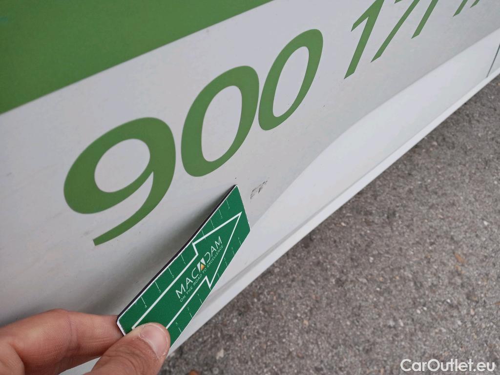  Renault  Megane RENAULT Mégane / 2015 / 5P / familiar Sp. Tourer Zen En. dCi 81kW (110CV) #28