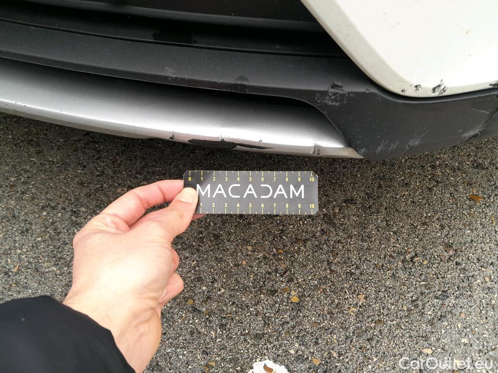  Volvo  XC 40 VOLVO XC40 / 2017 / 5P / todoterreno 2.0 D4 AWD Momentum Auto #4