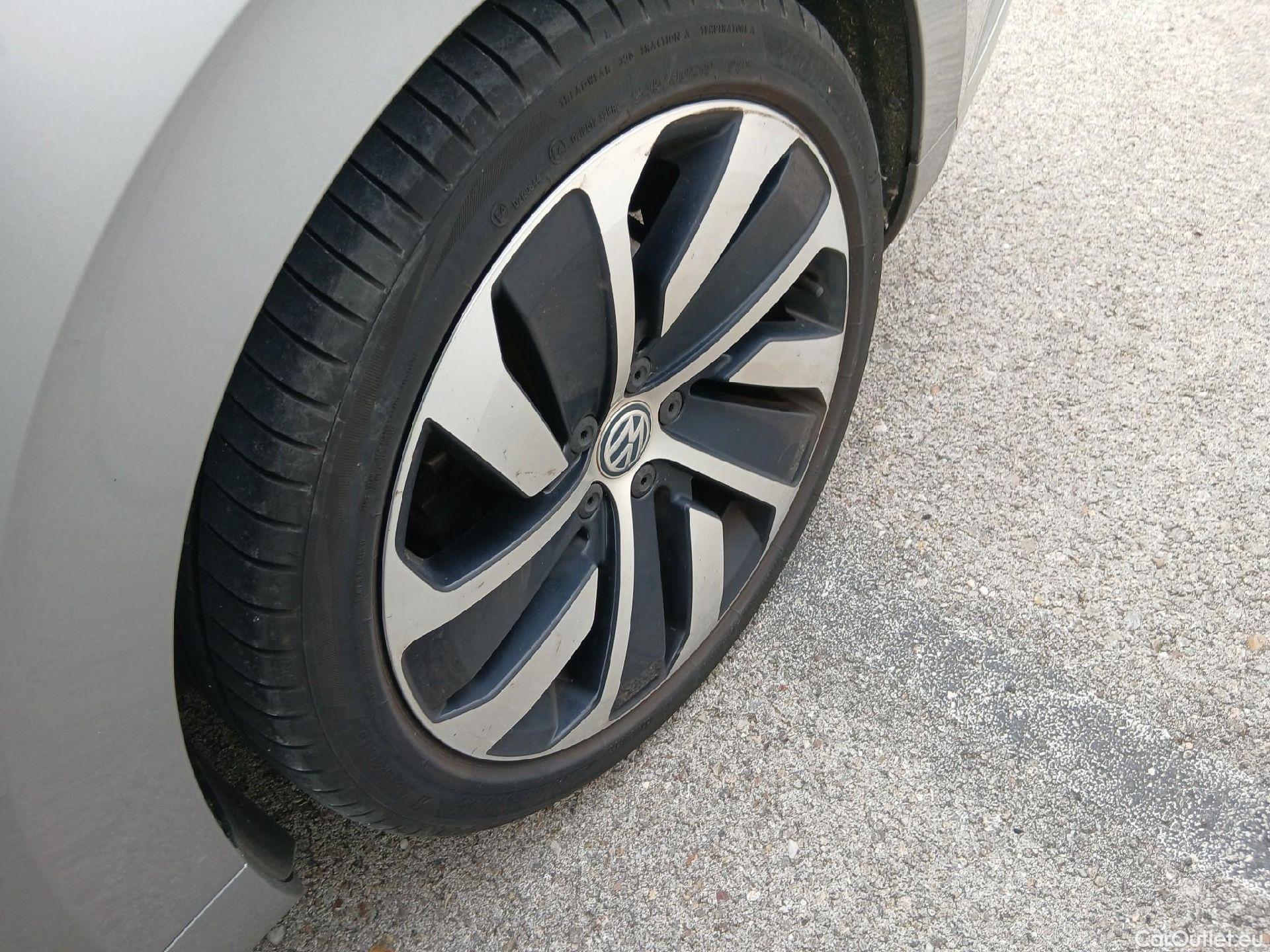  Volkswagen  Arteon VOLKSWAGEN  / 2017 / 5P / berlina con portón R-Line 2.0 TDI 110kW (150CV) DSG #34