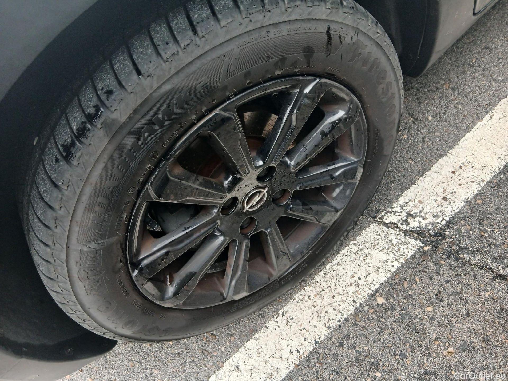  Opel  Crossland OPEL  / 2020 / 5P / crossover 1.5D 81kW (110CV) GS Line #20