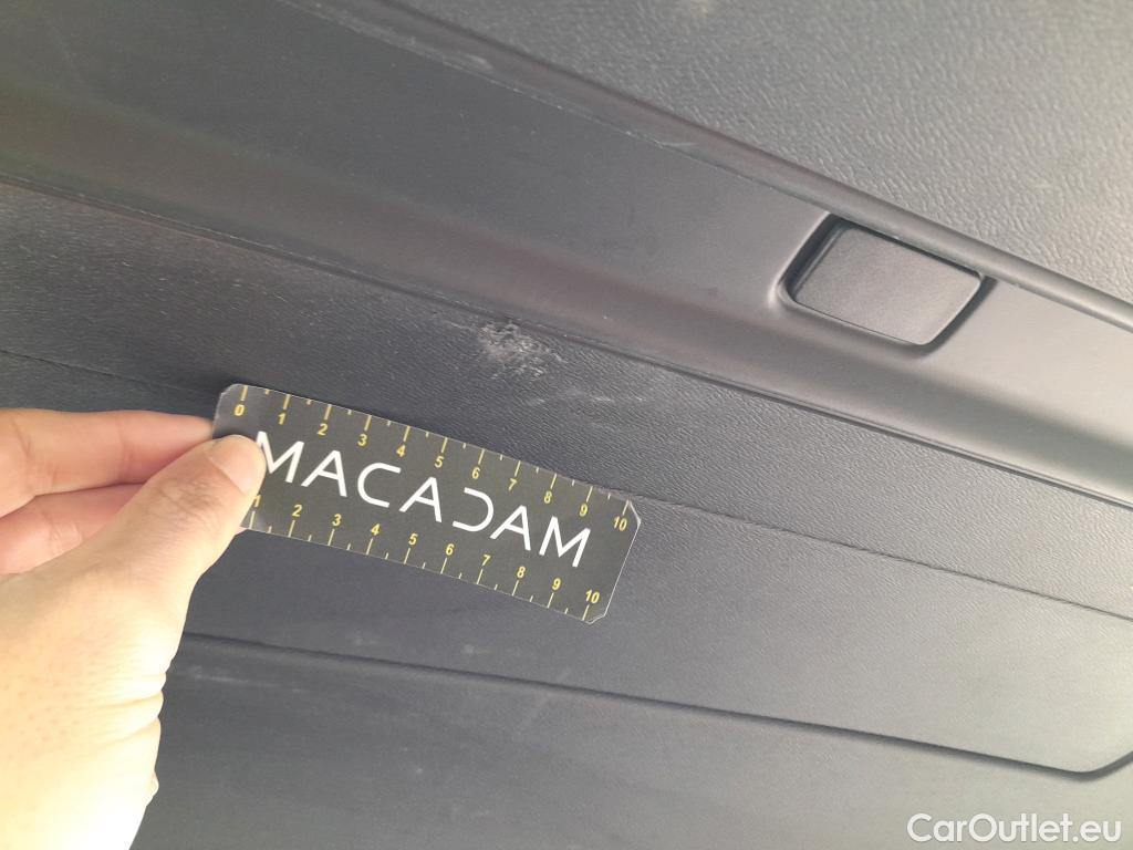  Volvo  XC 40 VOLVO XC40 / 2017 / 5P / todoterreno 2.0 D4 AWD Momentum Auto #17