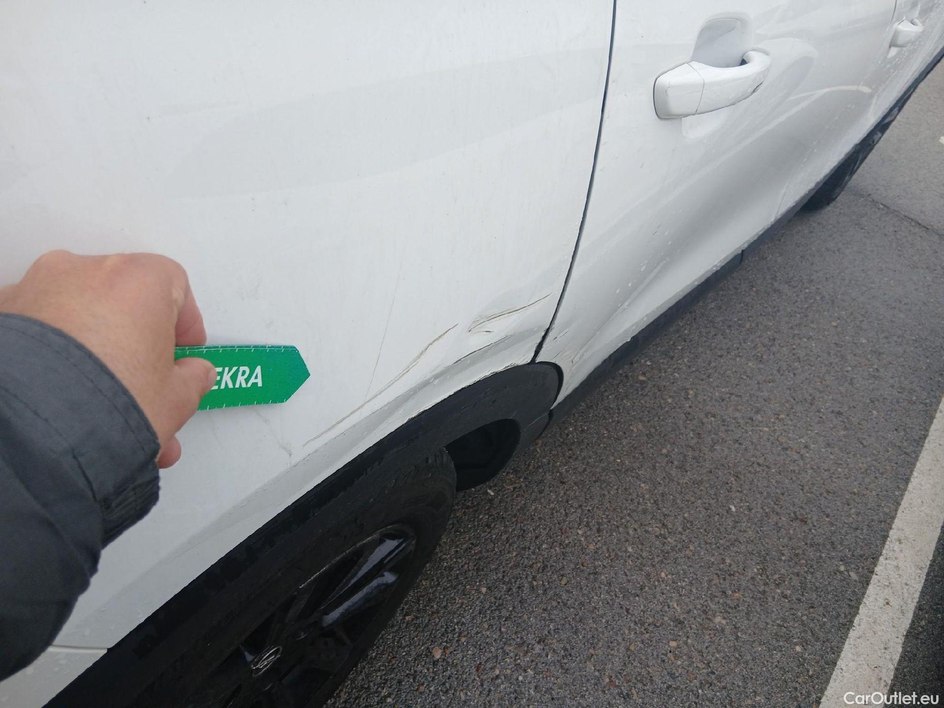  Opel  Crossland OPEL  / 2020 / 5P / crossover 1.5D 81kW (110CV) GS Line #37