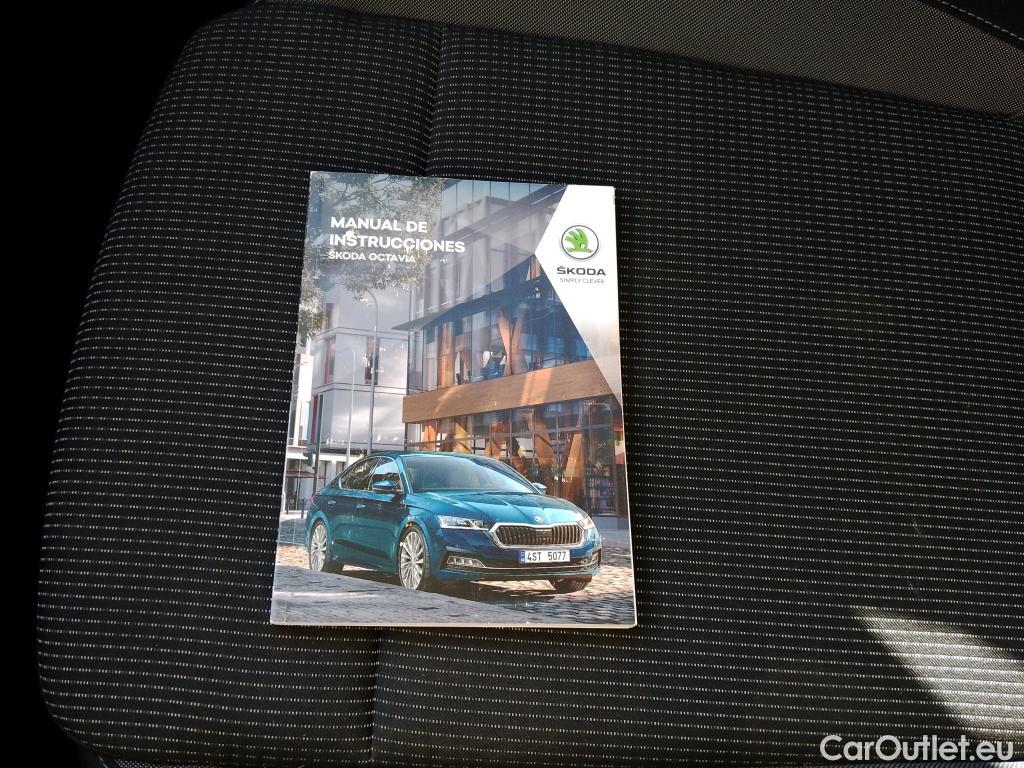  Skoda  Octavia SKODA  / 2020 / 5P / berlina con portón 2.0 TDI 85kW (115 CV) Manual Ambition #19