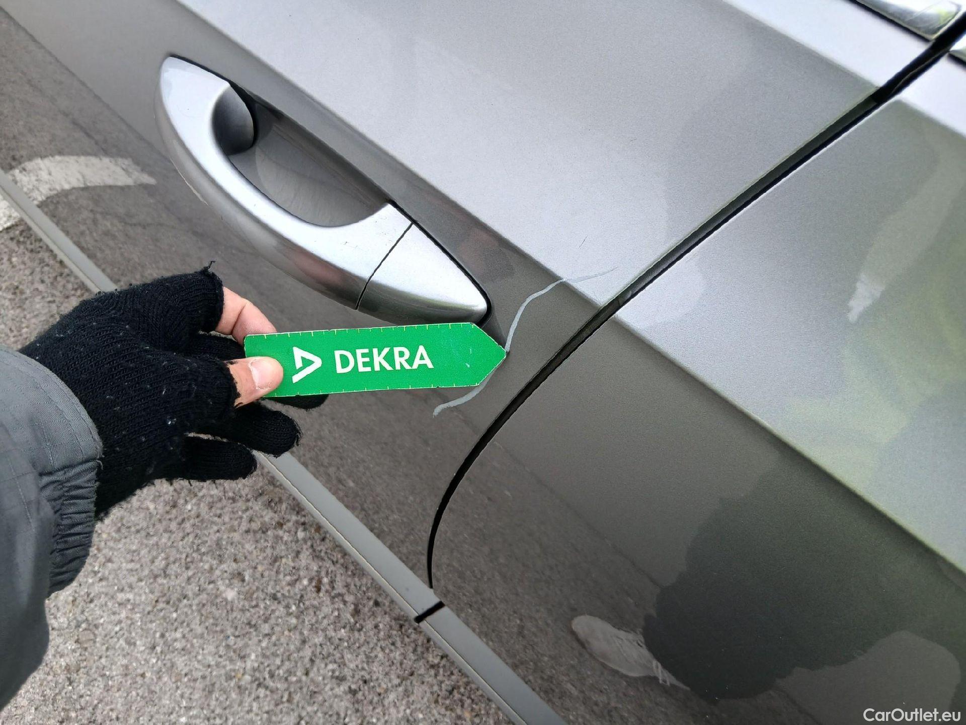  Volkswagen  Arteon VOLKSWAGEN  / 2017 / 5P / berlina con portón R-Line 2.0 TDI 110kW (150CV) DSG #15