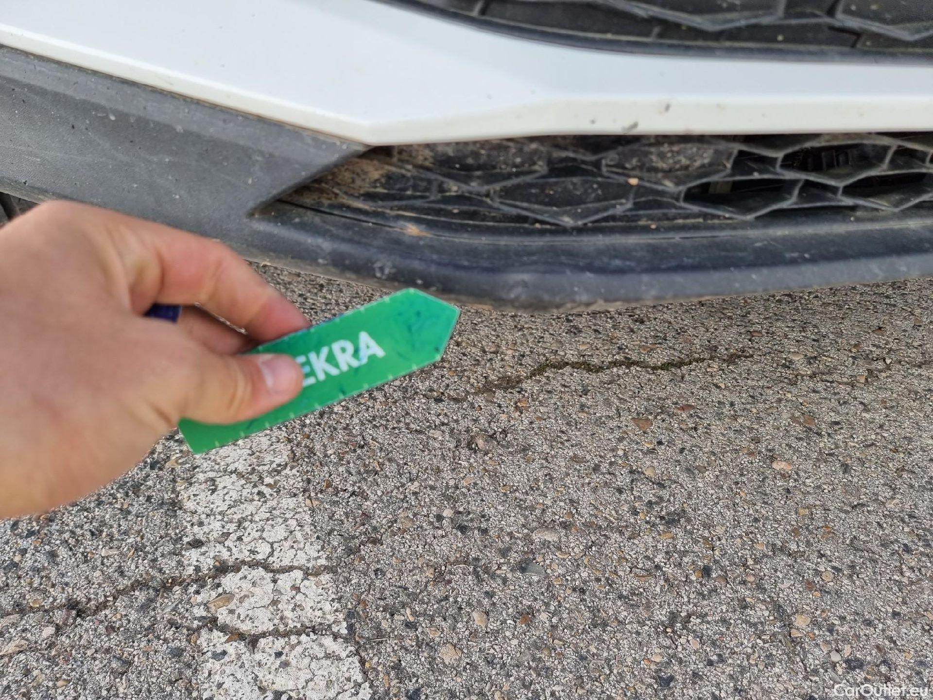  Skoda  Karoq SKODA  / 2017 / 5P / todoterreno 2.0 TDI 85kW (115CV) Ambition #9