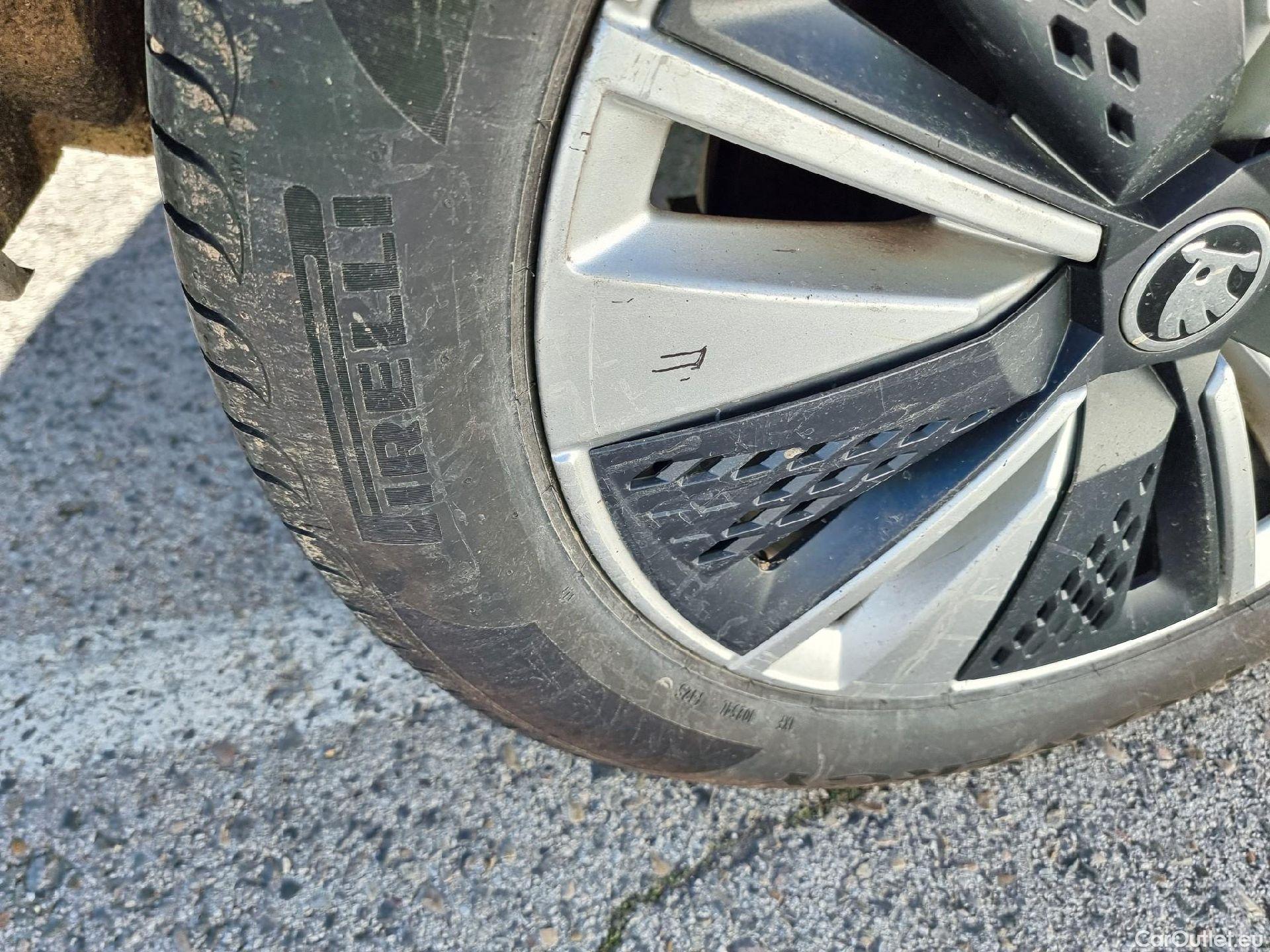  Skoda  Karoq SKODA  / 2017 / 5P / todoterreno 2.0 TDI 85kW (115CV) Ambition #22