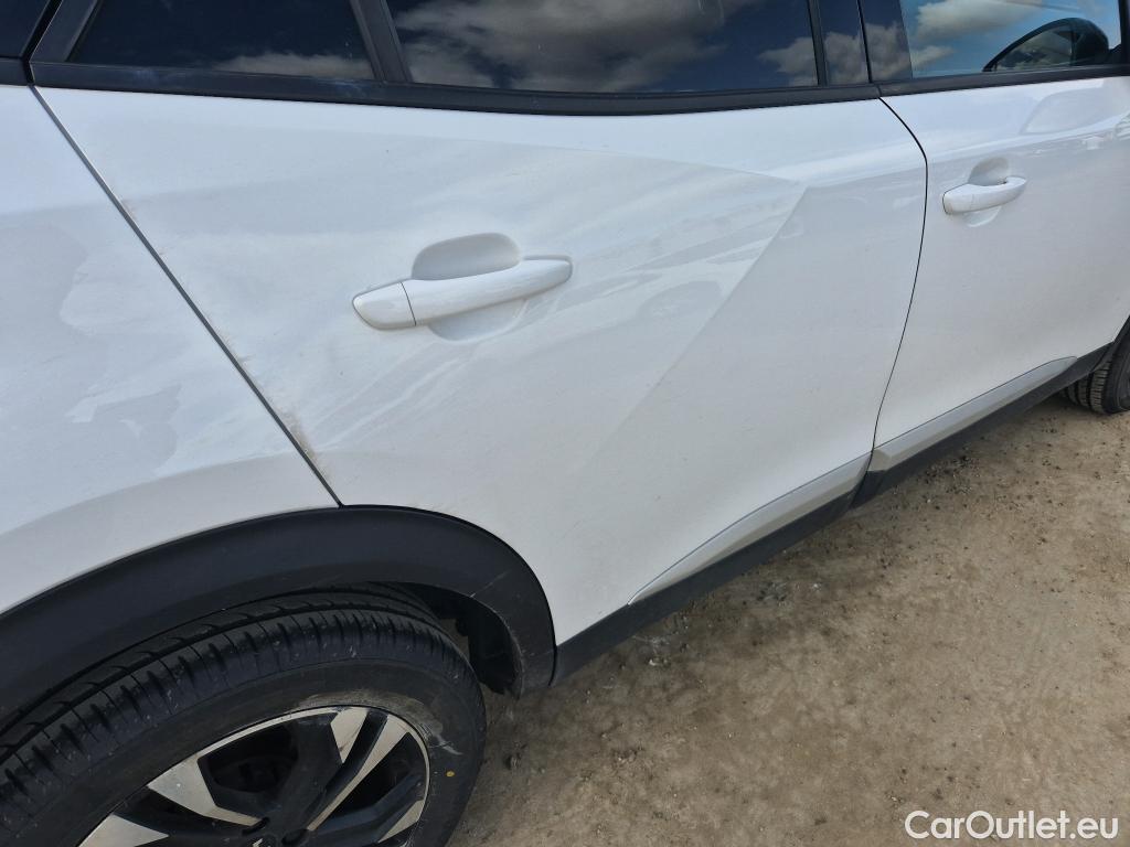  Peugeot  2008 PEUGEOT  / 2019 / 5P / todoterreno Allure BlueHDI 81kW (110CV) #25