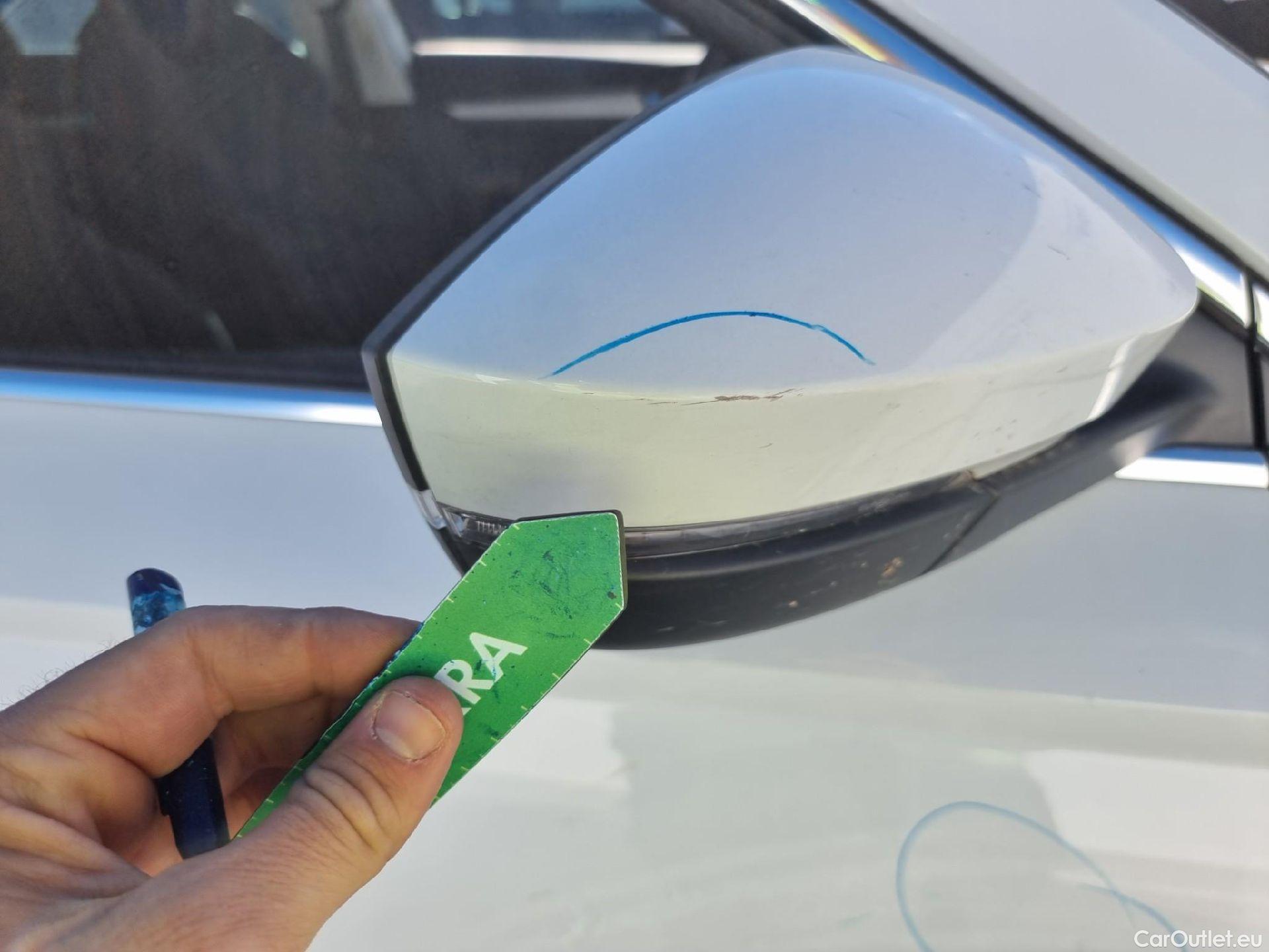  Skoda  Karoq SKODA  / 2017 / 5P / todoterreno 2.0 TDI 85kW (115CV) Ambition #32