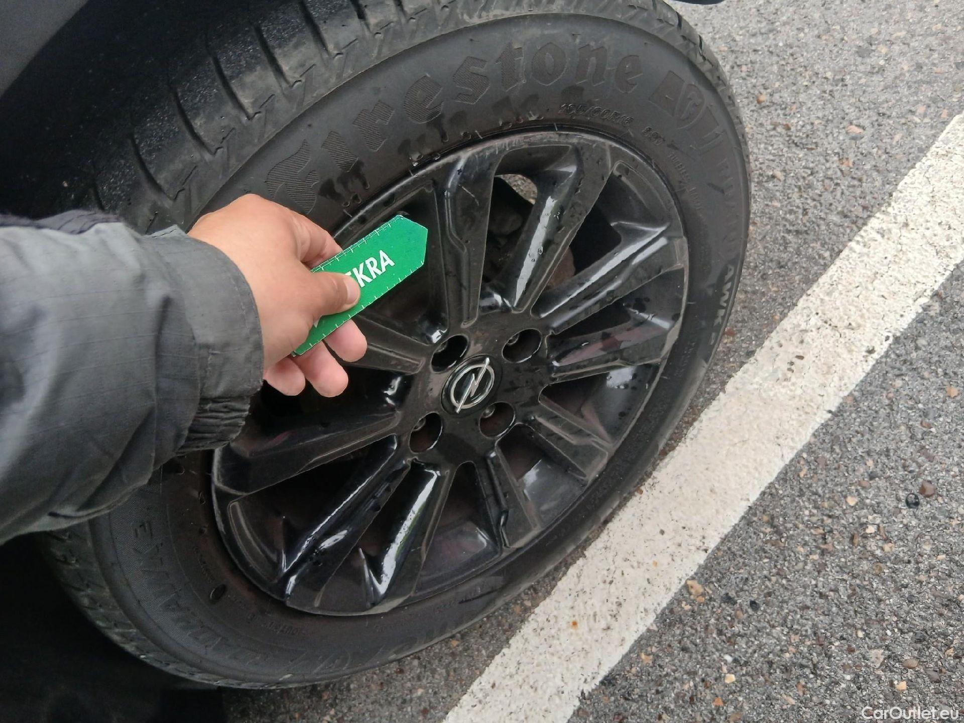  Opel  Crossland OPEL  / 2020 / 5P / crossover 1.5D 81kW (110CV) GS Line #26