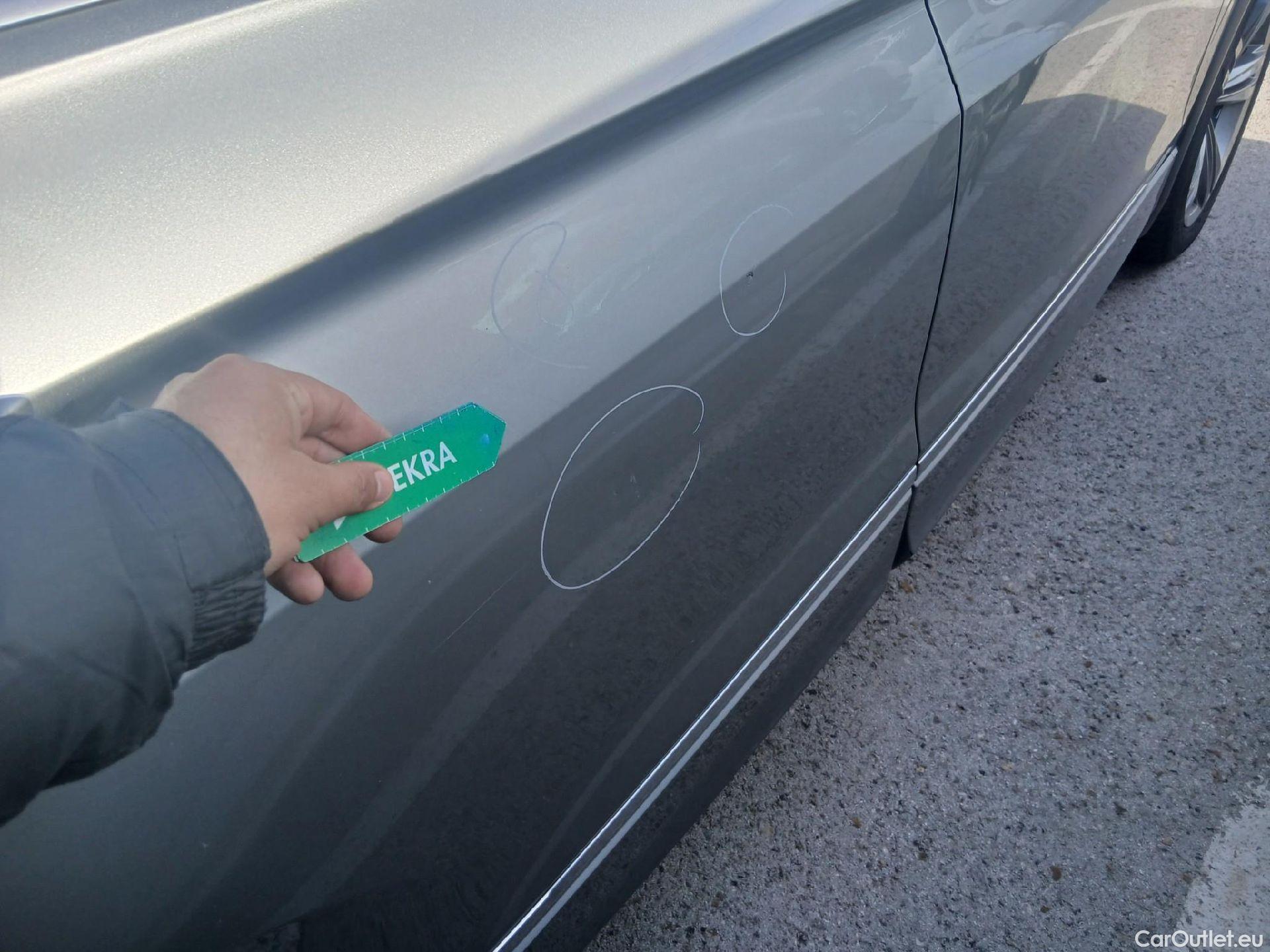  Volkswagen  Tiguan VOLKSWAGEN  / 2016 / 5P / todoterreno Advance 2.0 TDI 110kW (150CV) DSG #25