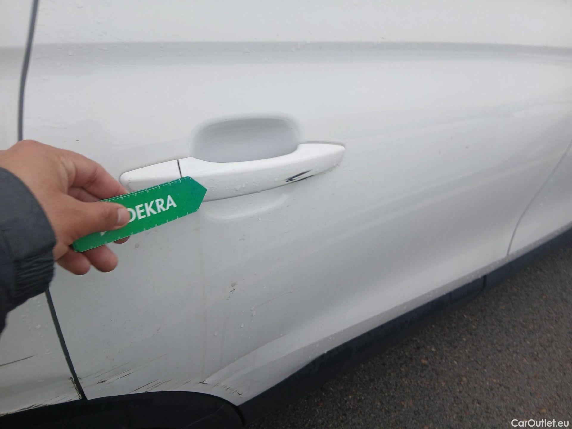  Opel  Crossland OPEL  / 2020 / 5P / crossover 1.5D 81kW (110CV) GS Line #44