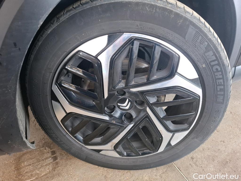  Citroen  C4 CITROEN  X / 2022 / 4P / Berline PureTech 130 S&S EAT8 Shine #20