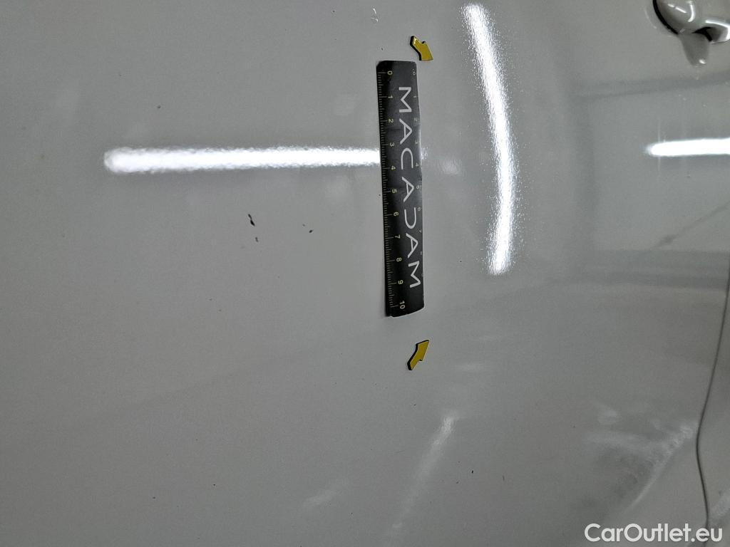  Toyota  Corolla TOYOTA  / 2018 / 5P / Berline Hybride 122h Dynamic Business Beyond Zer #6