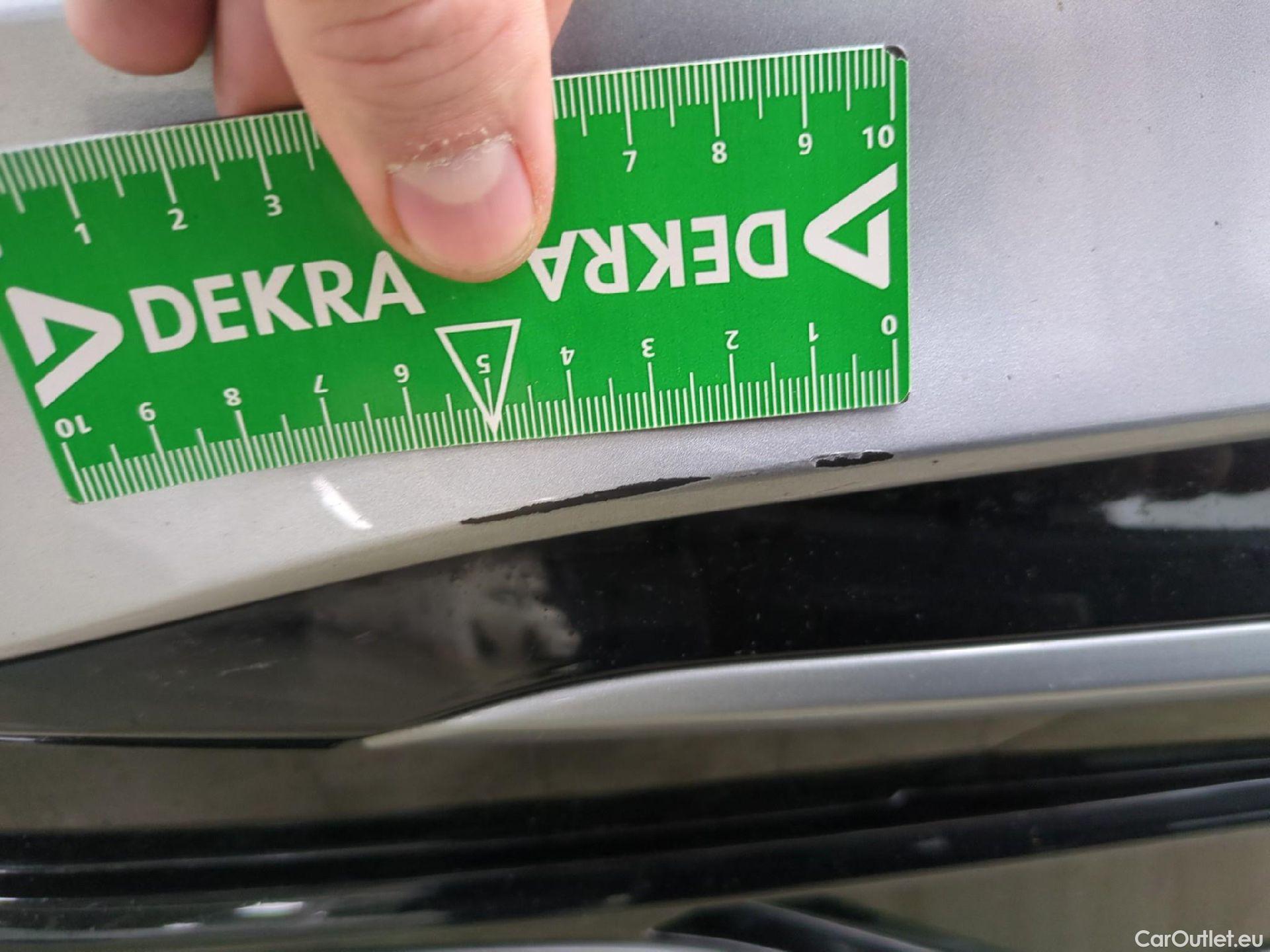  Volkswagen  Tiguan VOLKSWAGEN  Allspace / 2021 / 5P / SUV 2.0 TDI 150 DSG7 Elegance Exclusive #14