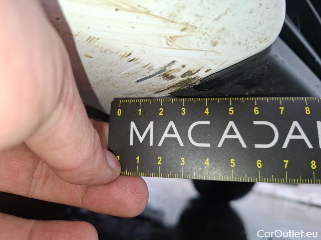  Toyota  Yaris TOYOTA  Hybride / 2019 / 5P / Berline Hybride 116h Dynamic Business Beyond Zer #3