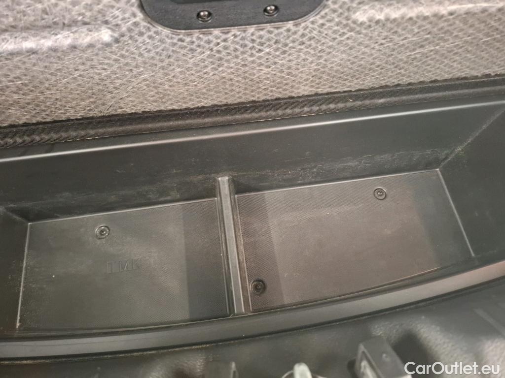  Hyundai  i30 HYUNDAI  / 2020 / 5P / Berline 1.0 T-GDI 120 MHEV I-MT CREATIVE #30