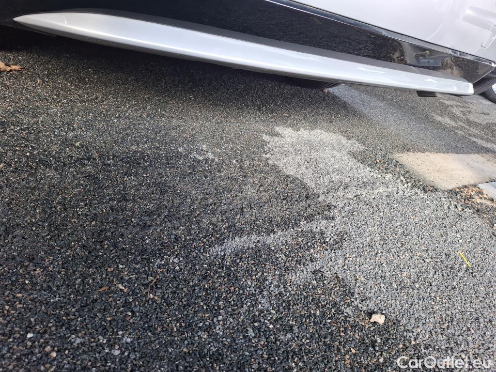  Toyota  Corolla TOYOTA  Touring Sports / 2018 / 5P / Break Hybride 122h Dynamic Business Stage Acad #49