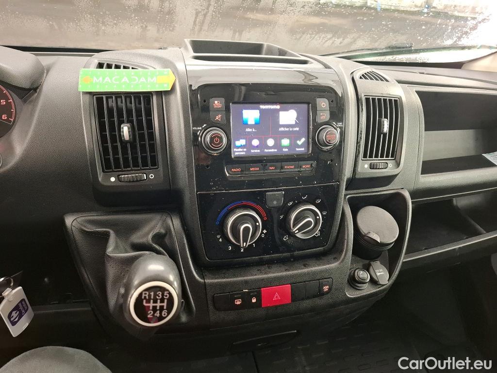  Fiat  Ducato FIAT  2014 4P Fourgon tôlé 2.3 Multijet 120 3.0 C H1 Business #53