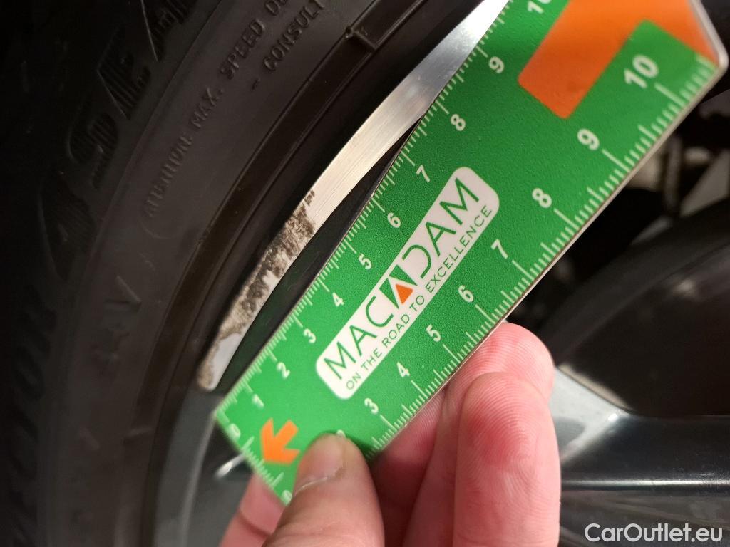  Hyundai  i30 HYUNDAI  / 2020 / 5P / Berline 1.0 T-GDI 120 MHEV I-MT CREATIVE #27