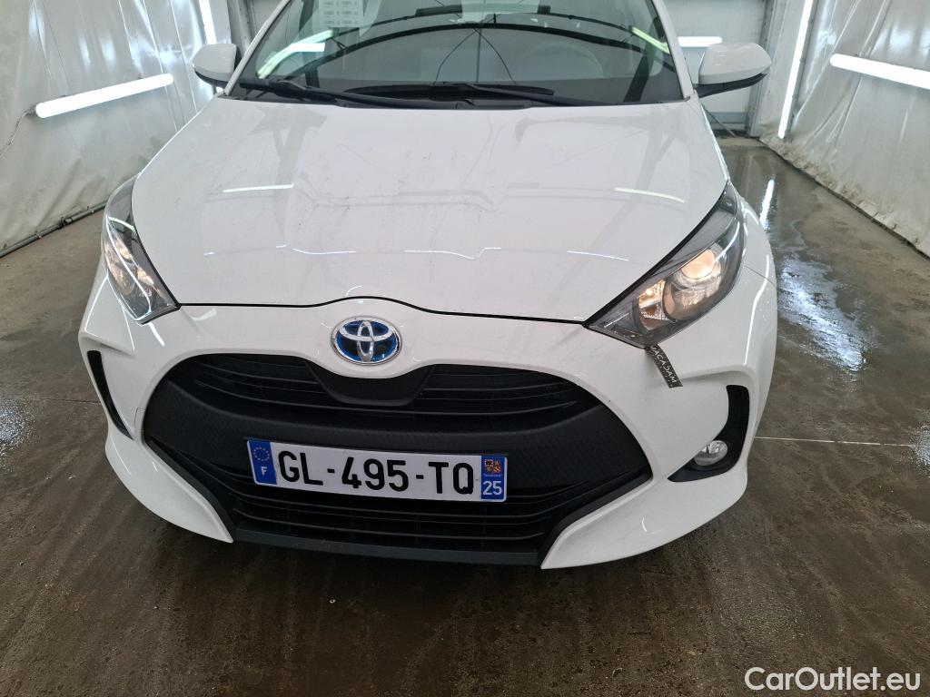  Toyota  Yaris TOYOTA  Hybride / 2019 / 5P / Berline Hybride 116h Dynamic Business Beyond Zer #1