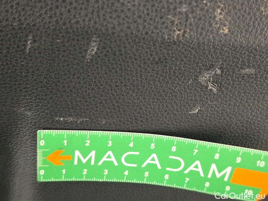  Toyota  Corolla TOYOTA  Touring Sports / 2018 / 5P / Break Hybride 122h Dynamic Business Stage Acad #27