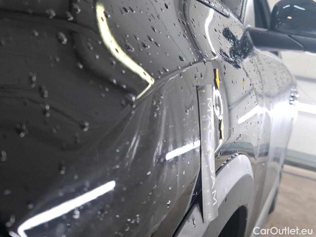  Citroen  C4 CITROEN  X / 2022 / 4P / Berline PureTech 130 S&S EAT8 Shine #42