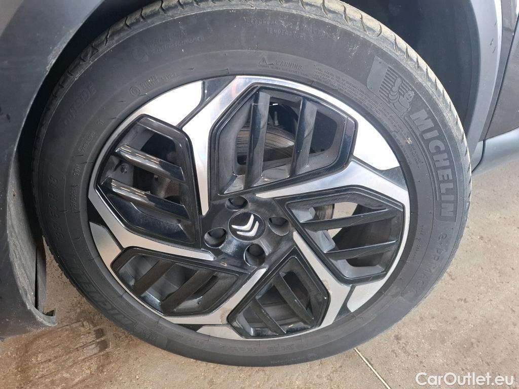  Citroen  C4 CITROEN  X / 2022 / 4P / Berline PureTech 130 S&S EAT8 Shine #23