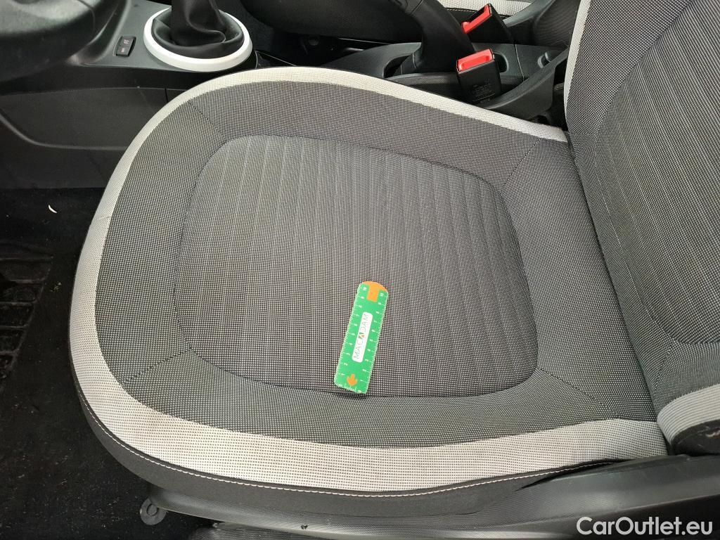  Renault  Twingo  Zen 0.9 TCe 90CV BVM5 E6dT #35