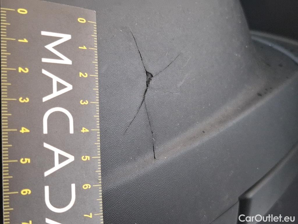  Renault  Trafic  Fourgon L2H1 3T Grand Confort 2.0 dCi 130CV BVM6 E6d #103