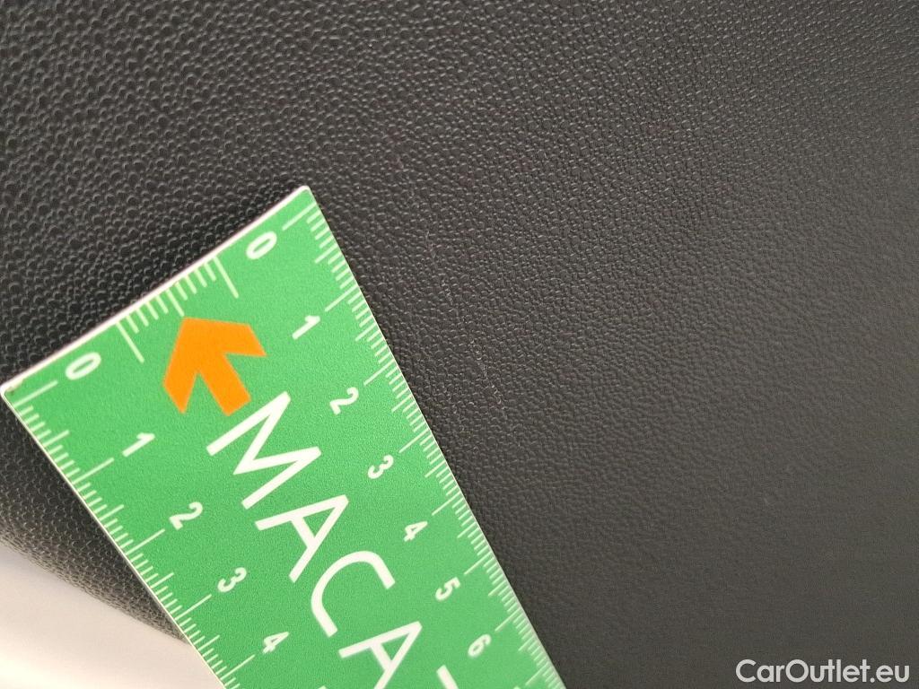  Citroen  C3 CITROEN  5p Berline BlueHDi 75 S&S BVM 83G Feel Business #40