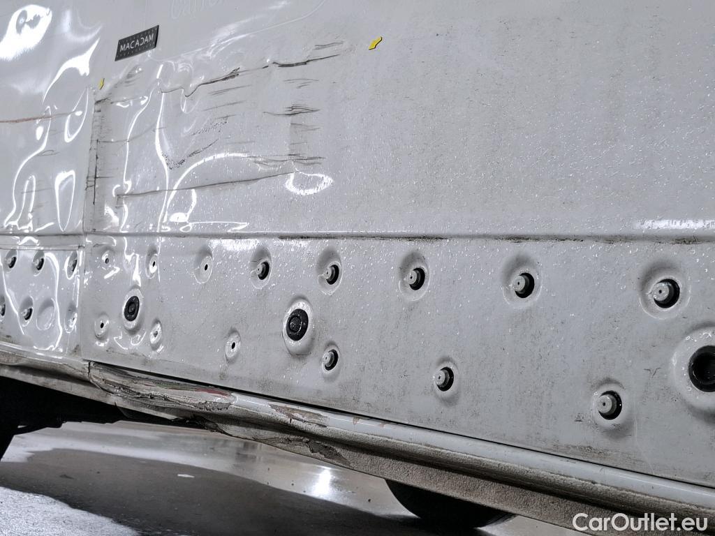  Renault  Trafic  Fourgon L2H1 3T Grand Confort 2.0 dCi 130CV BVM6 E6d #27