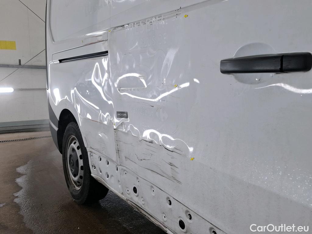  Renault  Trafic  Fourgon L2H1 3T Grand Confort 2.0 dCi 130CV BVM6 E6d #21