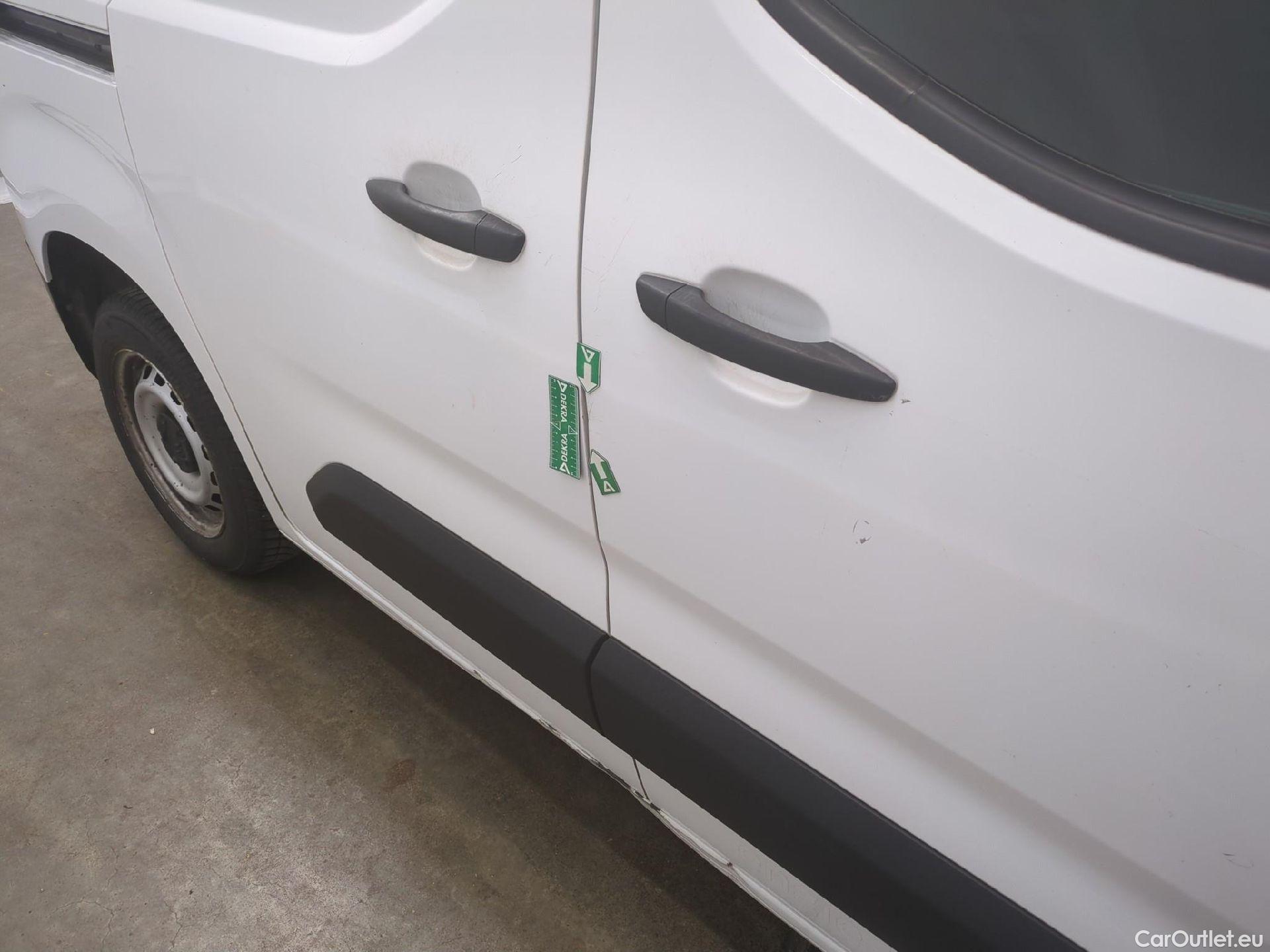  Citroen  Berlingo  Fourgon Club M 650 1.5 BlueHDi 75CV BVM5 E6dT #23