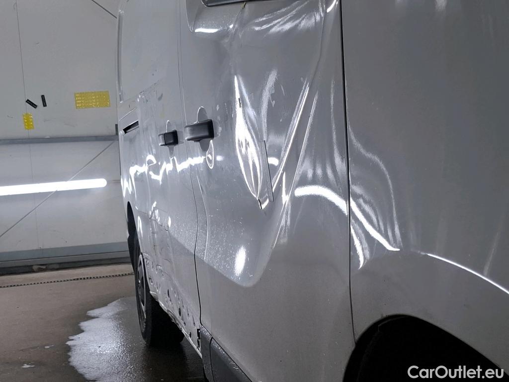  Renault  Trafic  Fourgon L2H1 3T Grand Confort 2.0 dCi 130CV BVM6 E6d #58