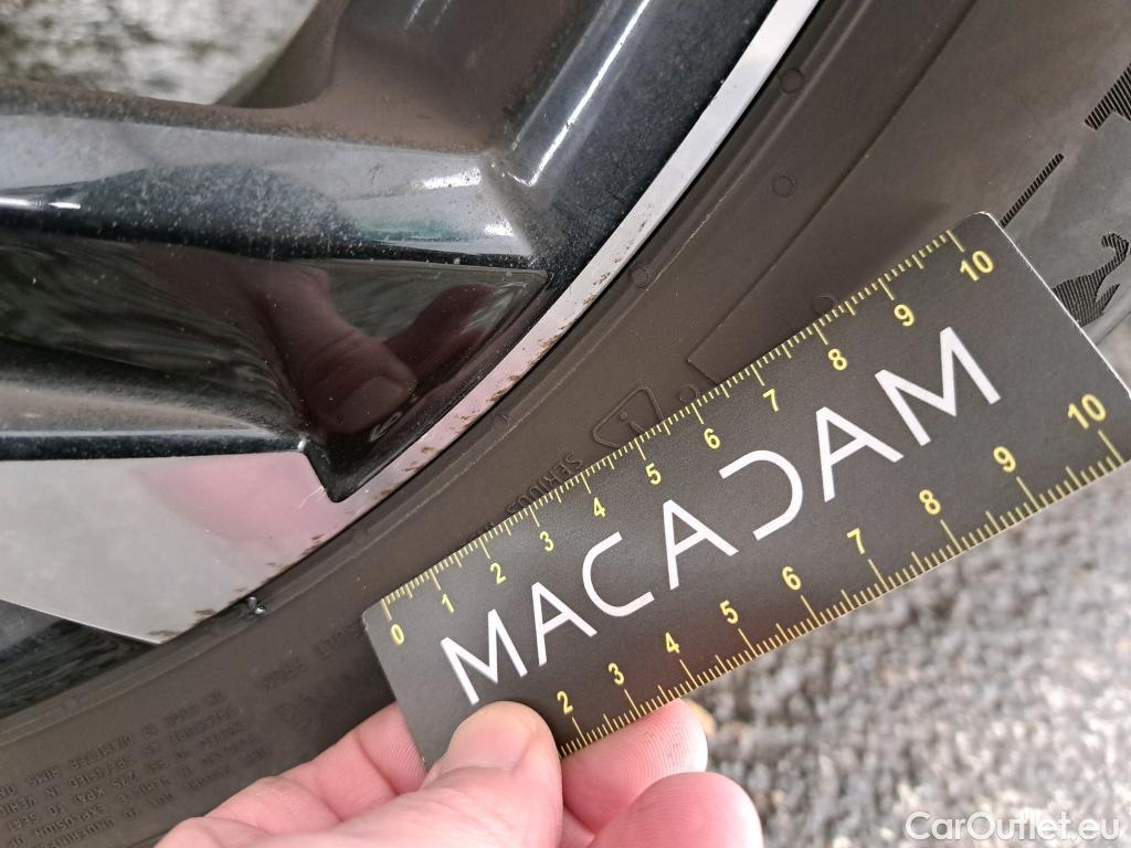  Peugeot  2008  Allure Pack 1.5 HDi 110CV BVM6 E6d #65