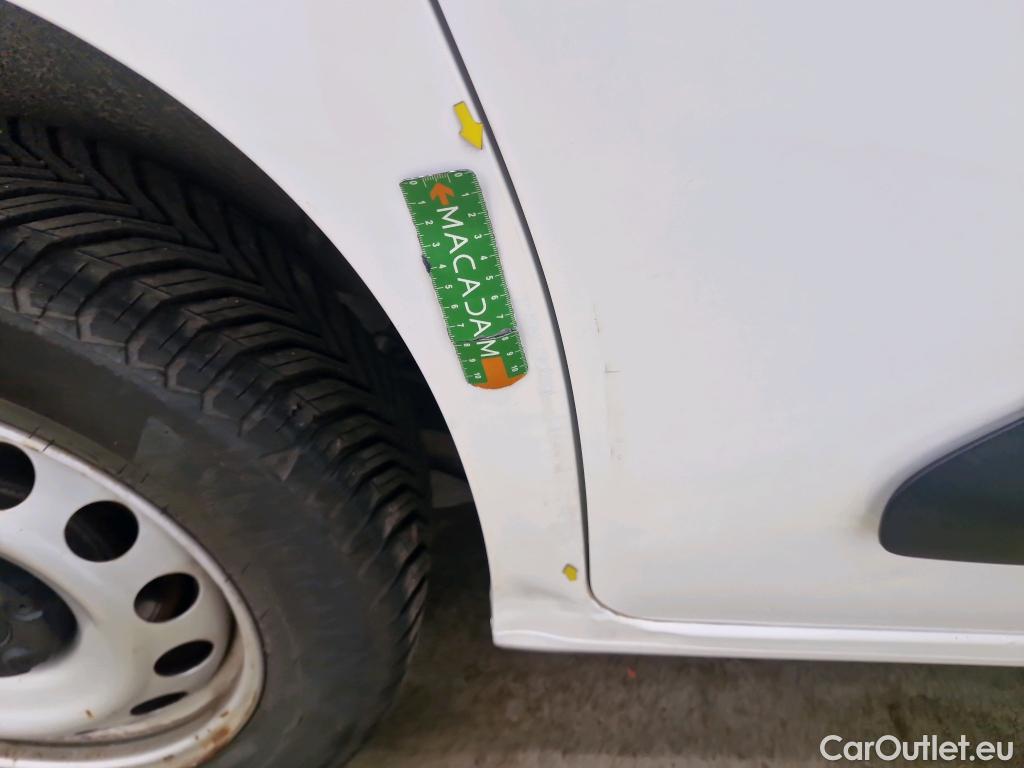  Citroen  Berlingo  Fourgon Driver M 1000 1.5 BlueHDi 100CV BVM5 E6dT #2