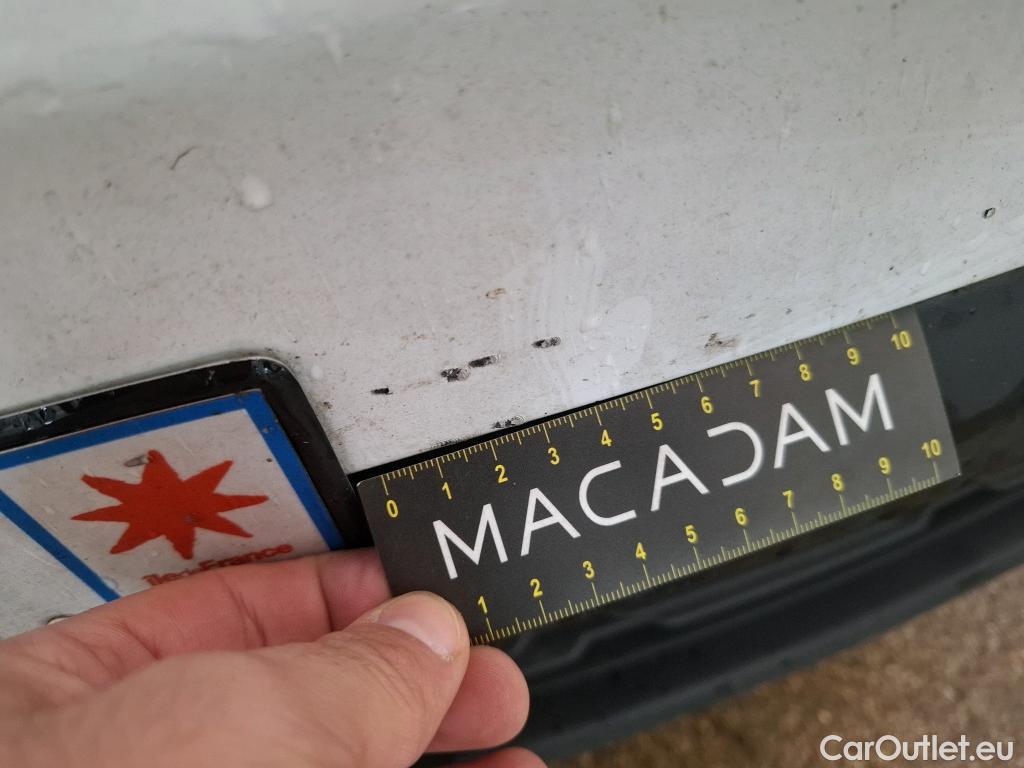  Renault  Trafic  Fourgon L2H1 3T Grand Confort 2.0 dCi 130CV BVM6 E6d #78