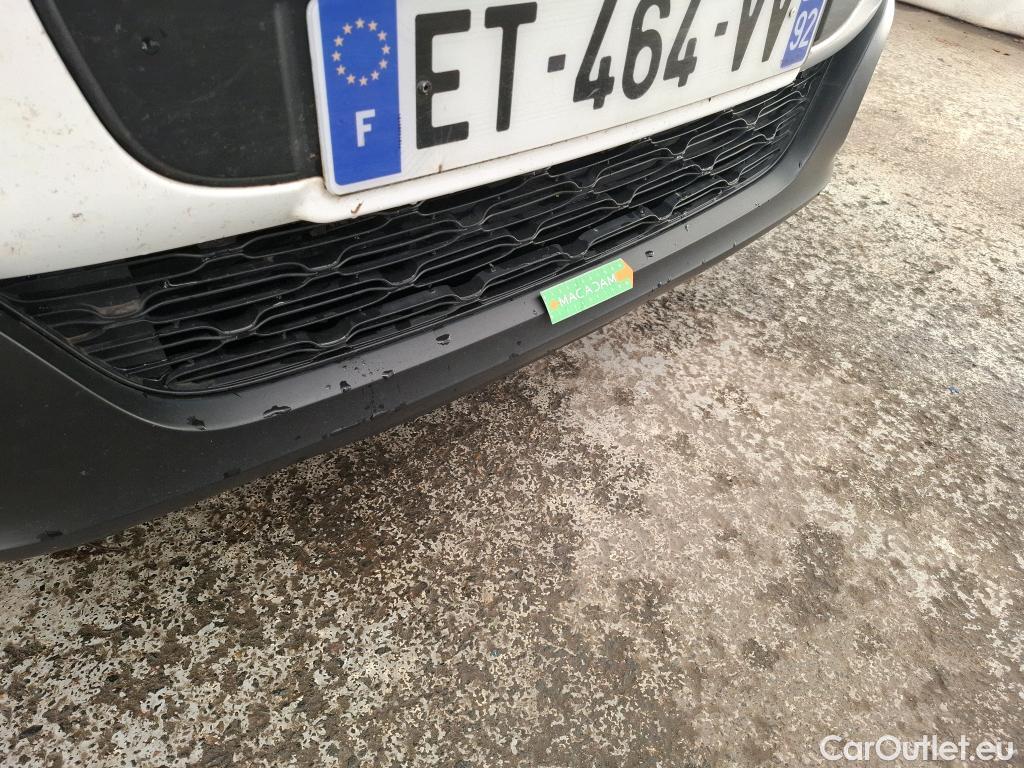  Citroen  C3 CITROEN  5p Berline BlueHDi 75 S&S BVM 83G Feel Business #5