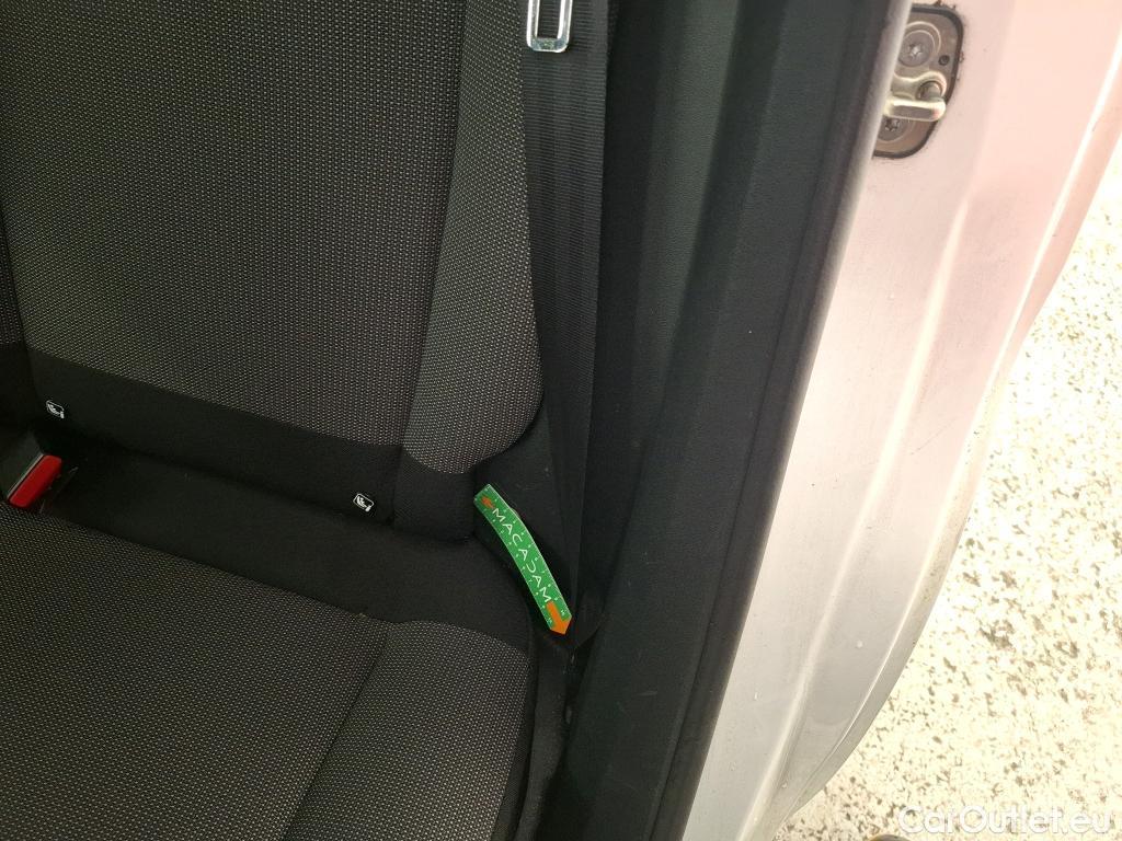  Citroen  C3 CITROEN  5p Berline BlueHDi 75 S&S BVM 83G Feel Business #27