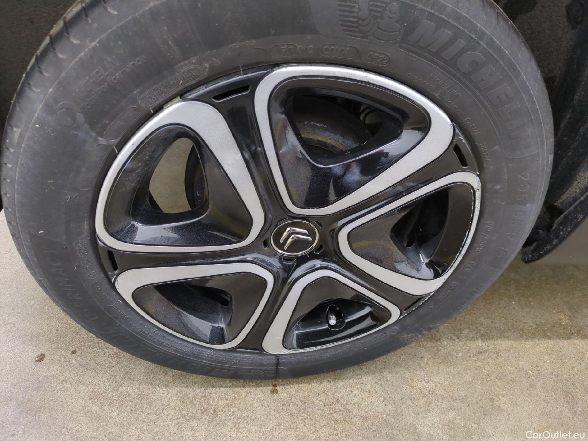  Citroen  C3 CITROEN  Société / 2020 / 5P / Berline PureTech 83 S&S BVM Feel Nav #51