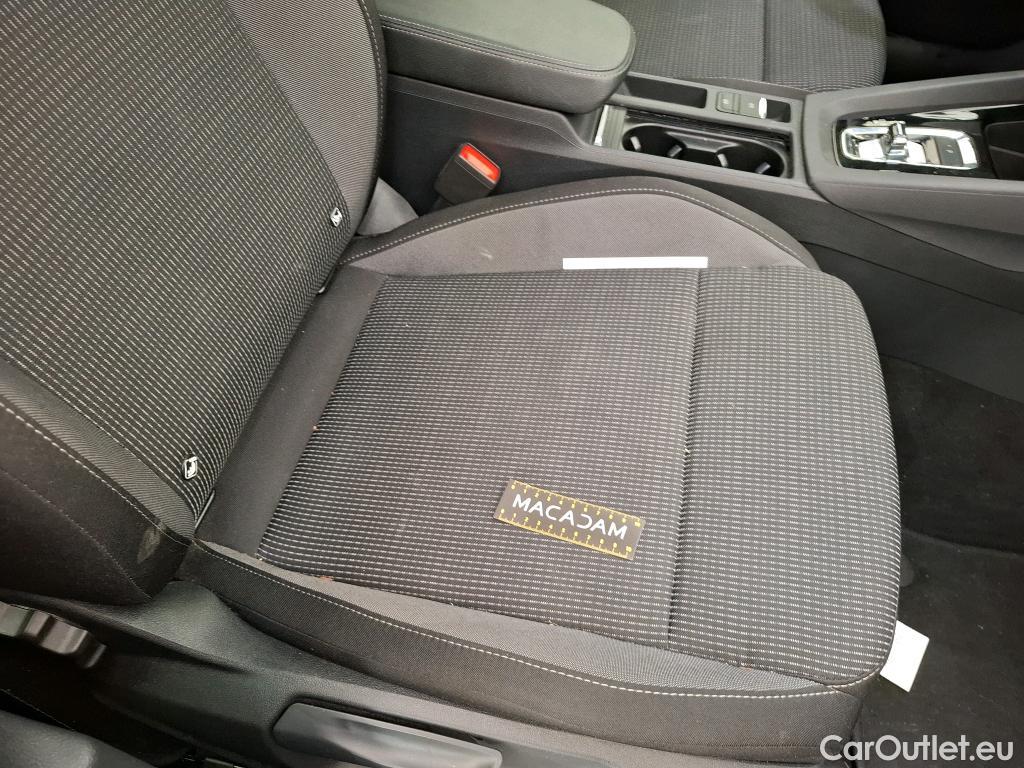  Skoda  Octavia SKODA  Combi / 2020 / 5P / Break 1.4 TSI PHEV iV 204 DSG6e Business #35