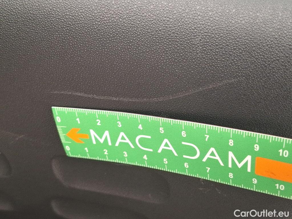  Citroen  C3 CITROEN  5p Berline BlueHDi 75 S&S BVM 83G Feel Business #12