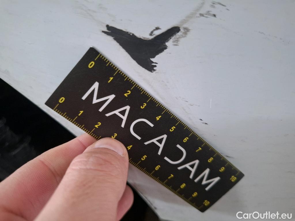  Renault  Trafic  Fourgon L2H1 3T Grand Confort 2.0 dCi 130CV BVM6 E6d #75