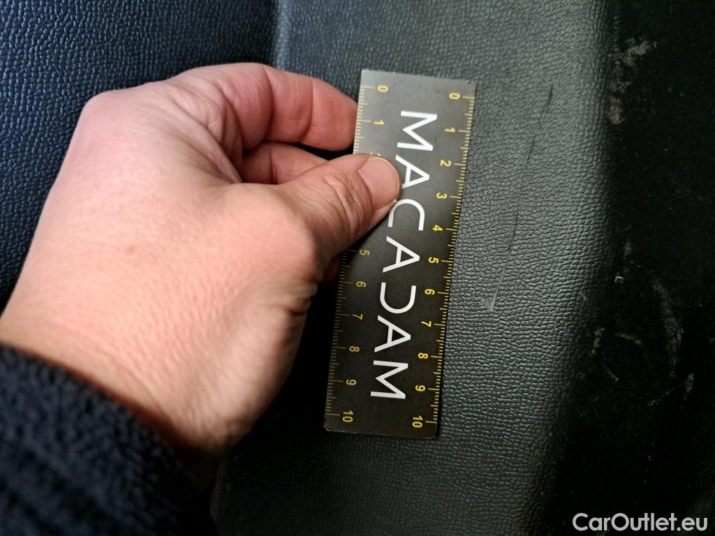  Peugeot  2008  Allure Pack 1.5 HDi 110CV BVM6 E6d #41