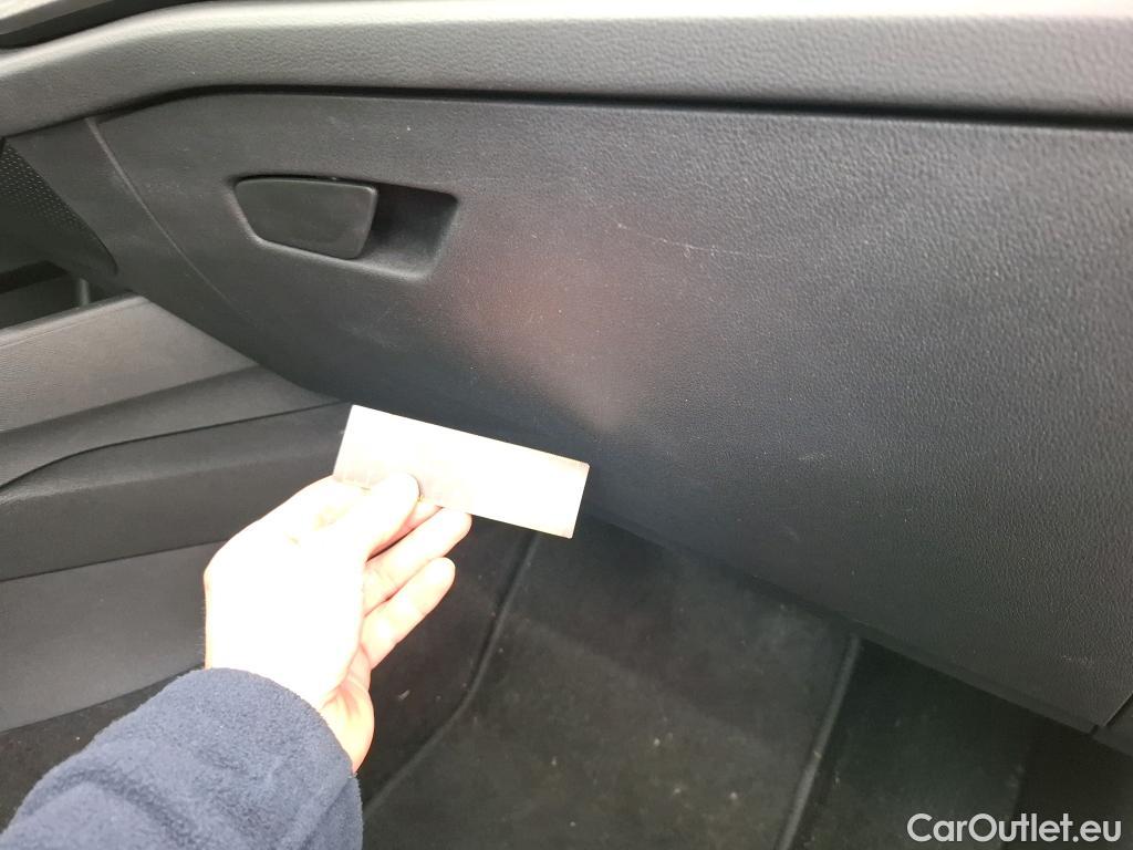  Skoda  Octavia SKODA  Combi / 2020 / 5P / Break 1.4 TSI PHEV iV 204 DSG6e Business #24